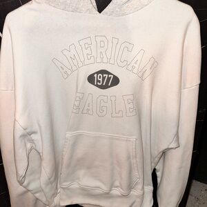 Woman’s American Eagle hoodie